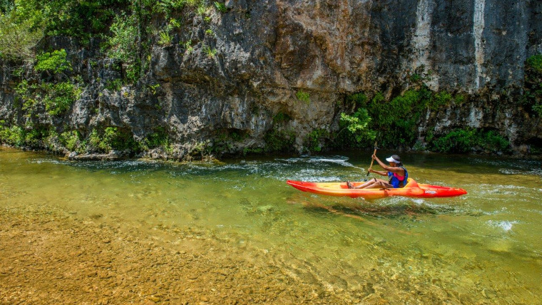 Echo Bluff photo by Missouri State Parks