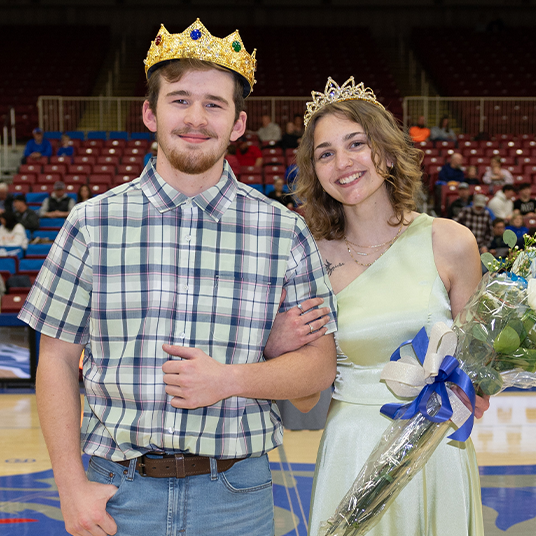 Homecoming King Ryan Steinbrink and Homecoming Queen Jayanna Draper